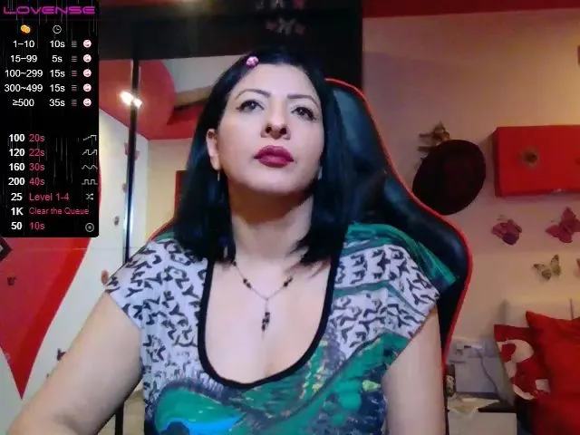 Live sex webcam photo for Joanna4you_ #272400516