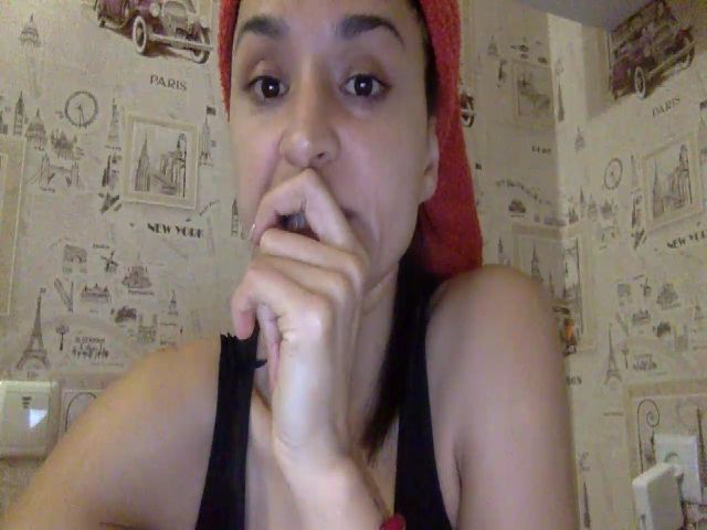 Live sex webcam photo for JolyBoss #271738447