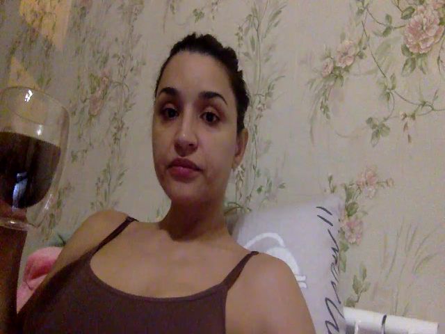 Live sex webcam photo for JolyBoss #272257541