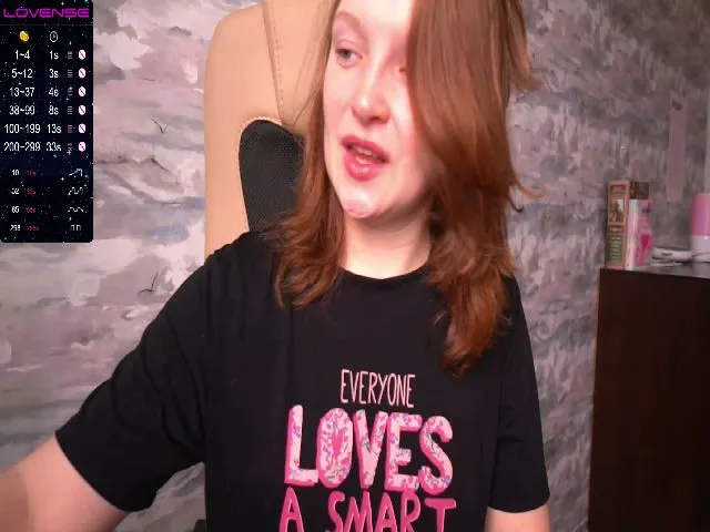 Live sex webcam photo for Jones_Jessy #272937743