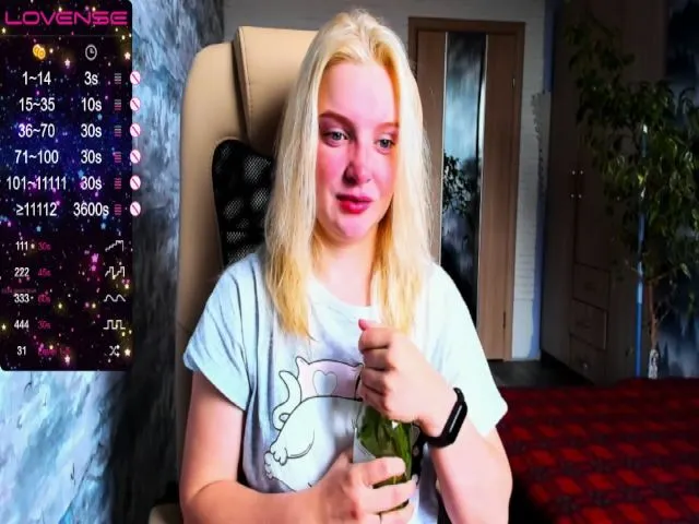 Live sex webcam photo for Jones_Jessy #273609002