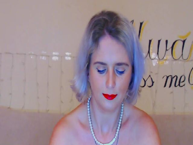 Live sex webcam photo for JosephineLDS #271719878