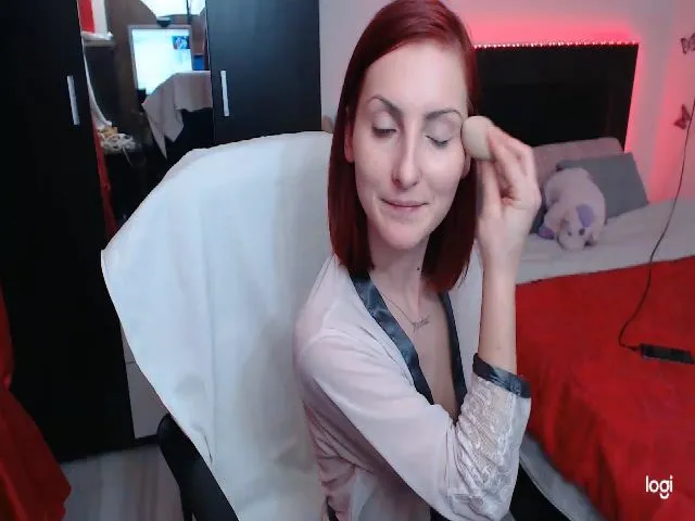 Live sex webcam photo for Josie_jo #271698272