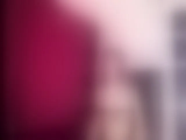 Live sex webcam photo for Juanitaa_01 #272914082