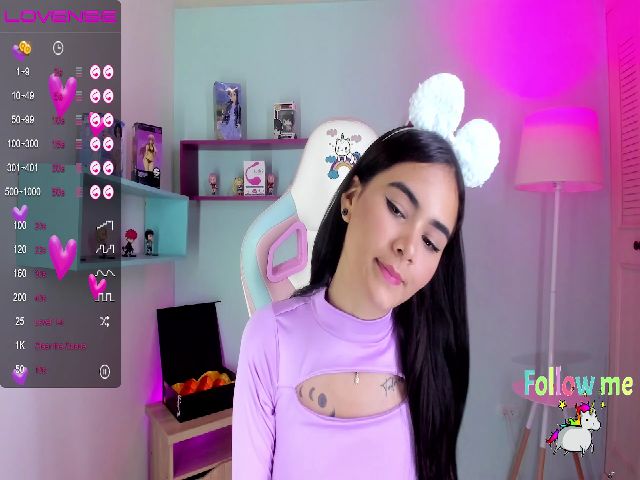 Live sex webcam photo for Juanitabotero #273616382