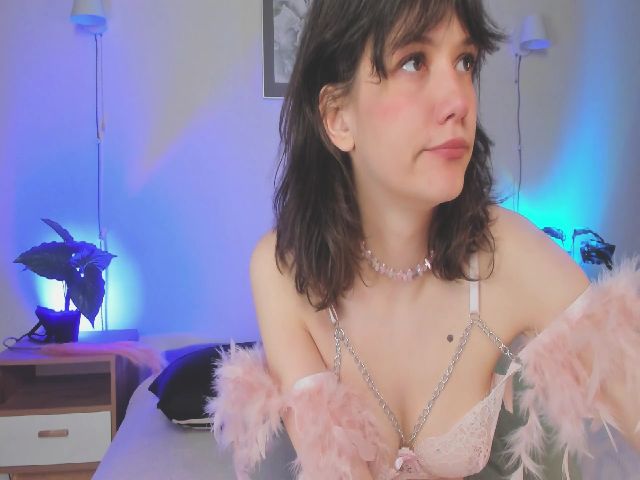 Live sex webcam photo for Juby_yubi #273722214