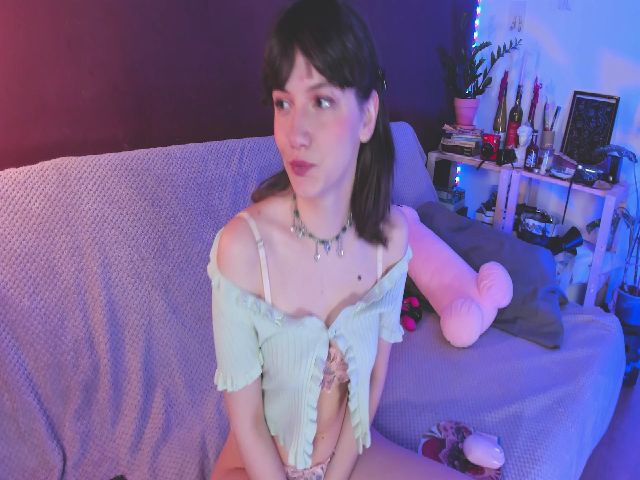 Live sex webcam photo for Juby_yubi #274850112