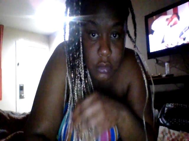 Live sex webcam photo for Judeee92 #272951365