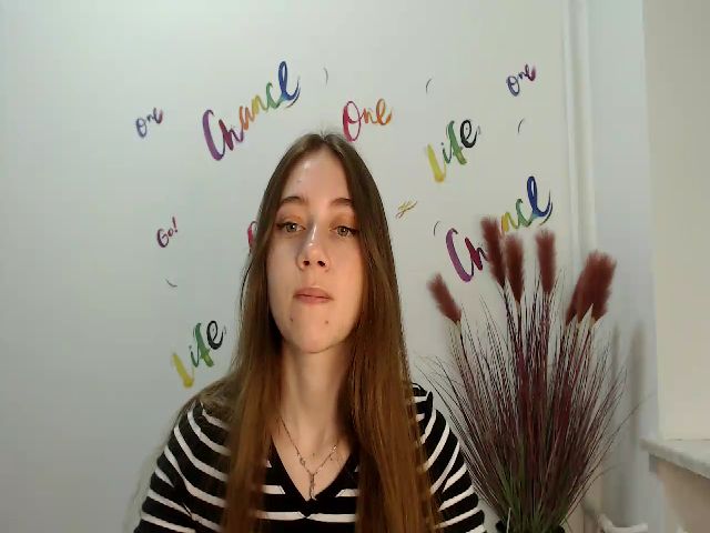 Live sex webcam photo for Juicy_Jessy #274124236