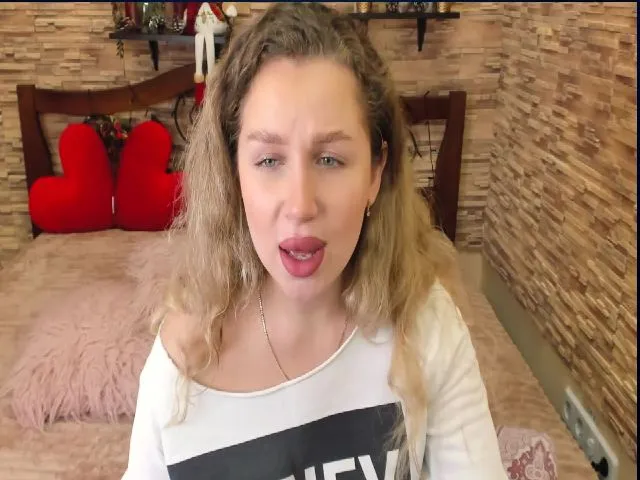 Live sex webcam photo for Juicy_Sasha #272051929