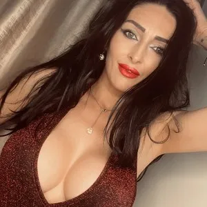Live sex webcam photo for Julia0410 #292768301