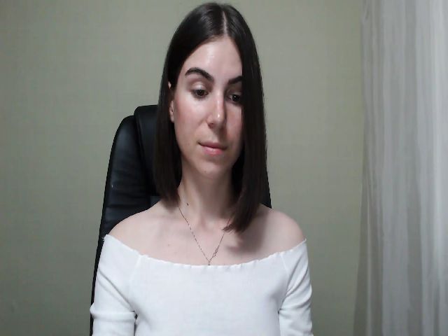 Live sex webcam photo for Julia_Vegas #275411470