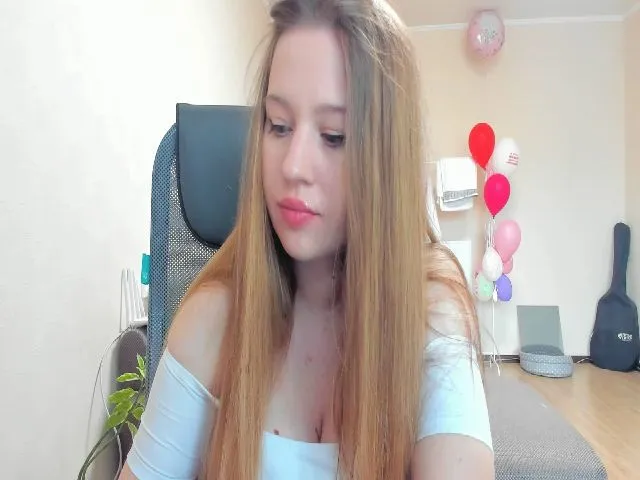 Live sex webcam photo for Juliageuss #273106107
