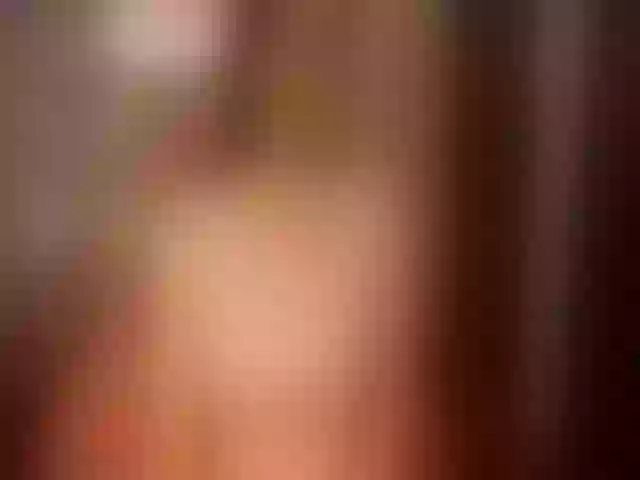 Live sex webcam photo for Juliannemore #272975311