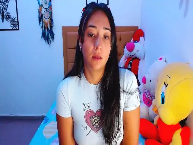 Live sex webcam photo for Julieta_art #271832797