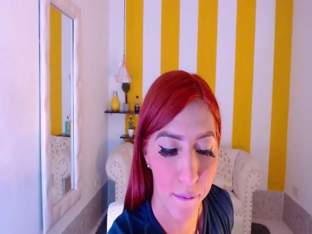 Live sex webcam photo for Julietacollin #272259167