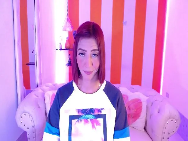 Live sex webcam photo for Julietacollin #273543797