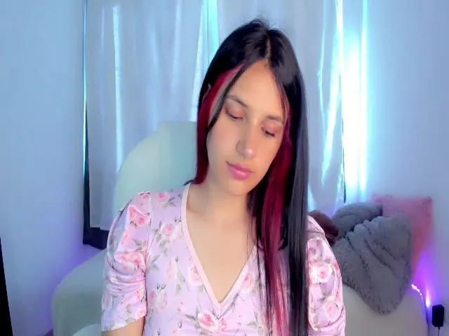 Live sex webcam photo for Julieth1_ #272899931