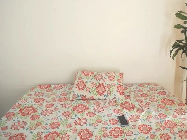 Live sex webcam photo for Julieth_1 #272321210