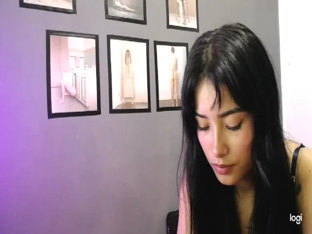 Live sex webcam photo for Julieth_1 #273597827