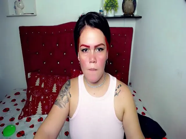 Live sex webcam photo for Juliusagisex3 #273110795