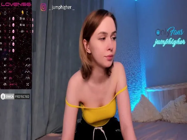 Live sex webcam photo for Jumphigherr #273120235