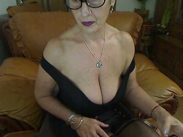 Live sex webcam photo for Junonnna #272414690