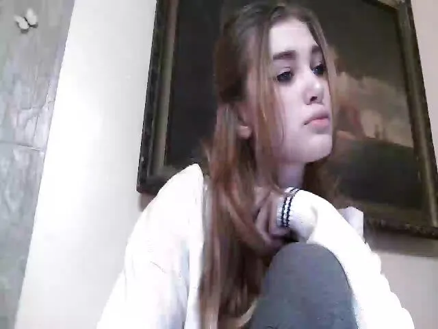 Live sex webcam photo for Justice_Girl #272411226