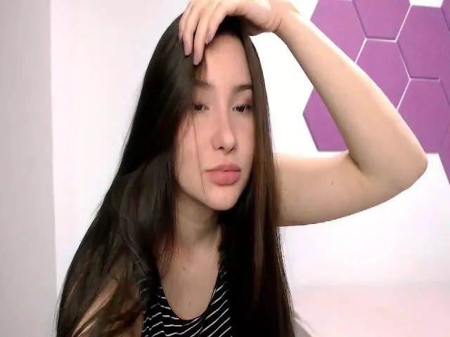 Live sex webcam photo for K_A_T #271705348