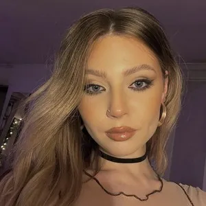 Live sex webcam photo for KaitRose #291141114