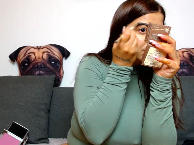 Live sex webcam photo for KaitlynRoss #273775546