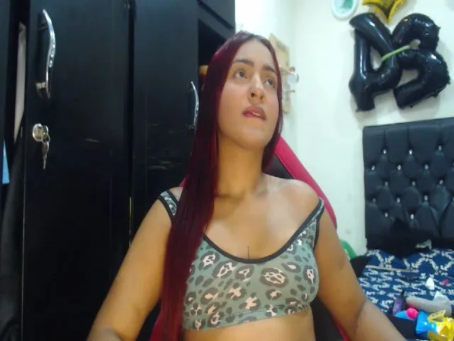 Live sex webcam photo for Kalifadiabla #273290384