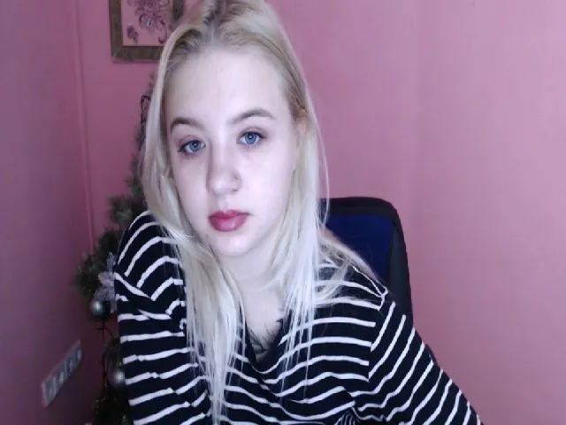 Live sex webcam photo for KalipsoHun #271718845