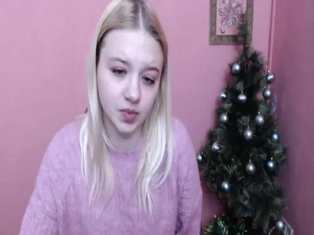 Live sex webcam photo for KalipsoHun #272031417