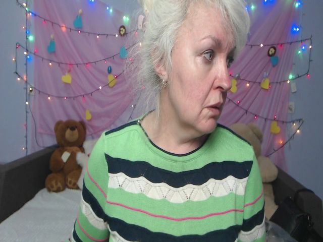 Live sex webcam photo for KamaliaSim #273100442