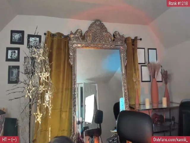 Live sex webcam photo for Kamila__ #273467906