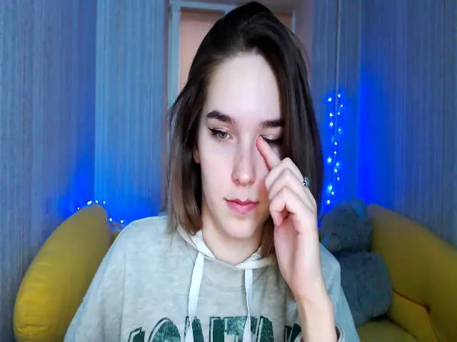 Live sex webcam photo for Karamember #272008582