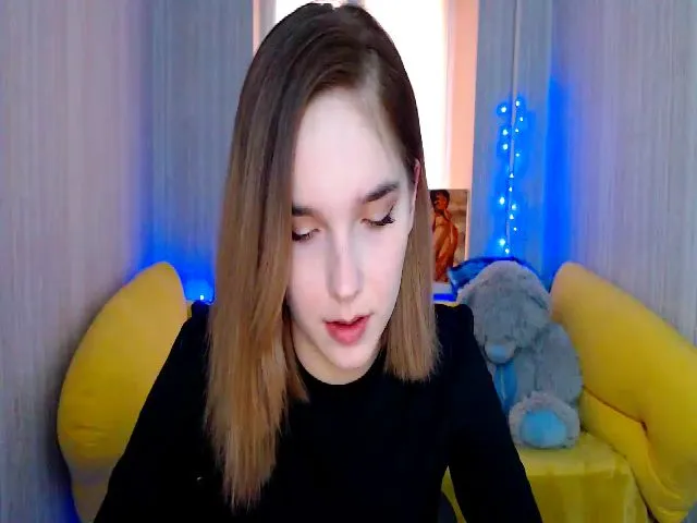 Live sex webcam photo for Karamember #272133665