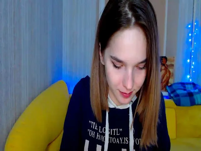 Live sex webcam photo for Karamember #272179495