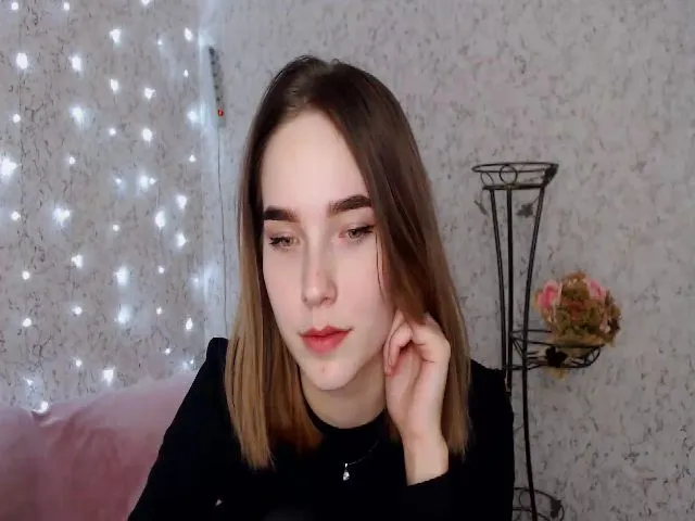 Live sex webcam photo for Karamember #272255447