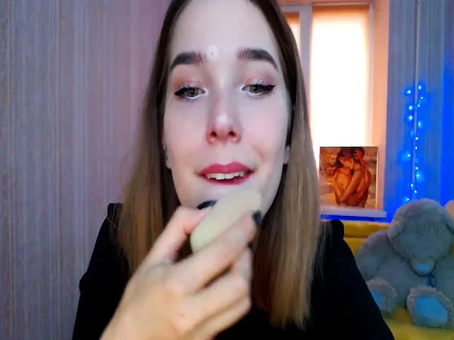 Live sex webcam photo for Karamember #272464418