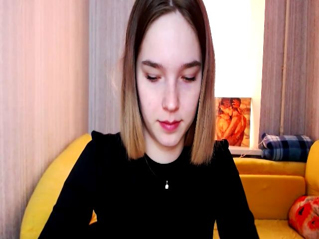 Live sex webcam photo for Karamember #272893903