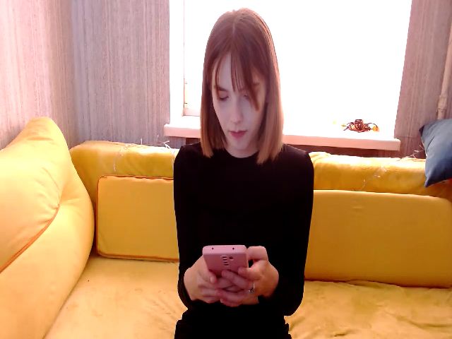 Live sex webcam photo for Karamember #273090915