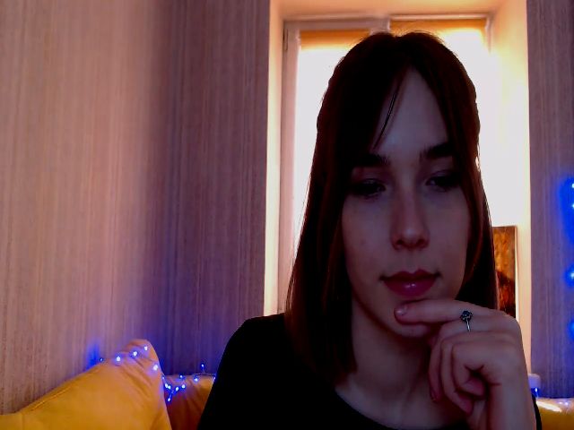 Live sex webcam photo for Karamember #273201188