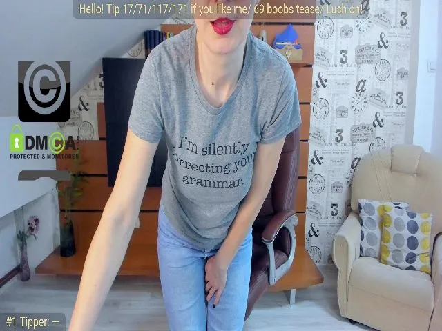 Live sex webcam photo for KarenLuvsLace #272853221
