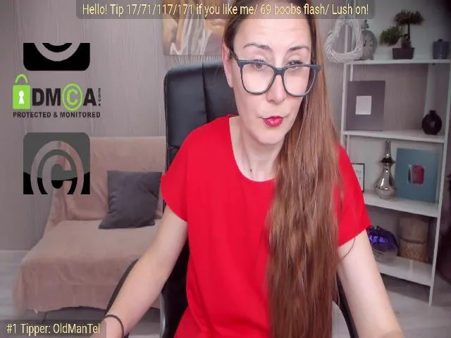 Live sex webcam photo for KarenLuvsLace #273108106