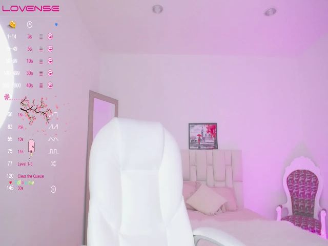 Live sex webcam photo for Karina_V #271918490