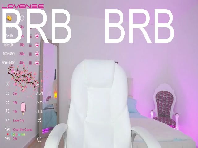 Live sex webcam photo for Karina_V #272653113