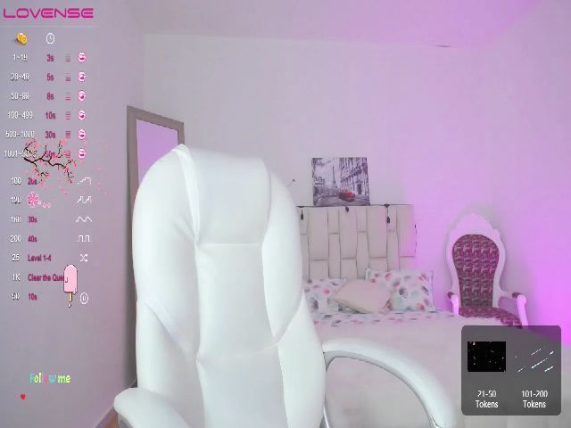 Live sex webcam photo for Karina_V #273587137