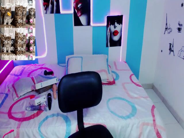 Live sex webcam photo for Karinasodi #272839072